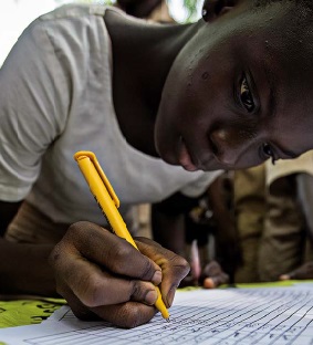 Escribe por los derechos: 2018: Carpeta de materiales de educación en derechos humanos para educadores/as