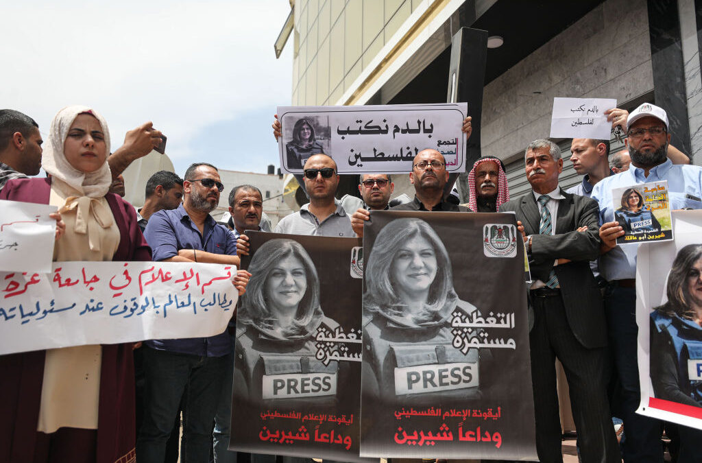 Informe de opinión pública Los Territorios Palestinos: La prensa, los medios y los niños están en el fuego cruzado